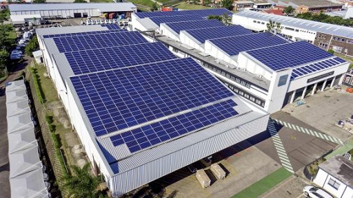 March 2015: The MAN Truck & Bus plant in Pinetown, South Africa is the first 100 percent carbon-neutral truck production site in Africa and within MAN’s global production network. The plant is capable of operating entirely off solar energy. The project forms part of MAN’s global Climate Strategy to reduce carbon emissions at its production sites in Europe, Africa, Asia and South America by 25 percent by 2020.
