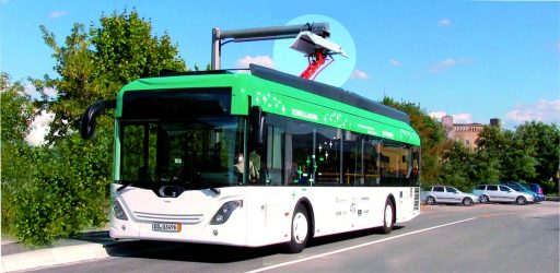 Projekt Heat2Go_Wärmespeicherheizung_Demofahrzeug EDDA-Bus mit Konstaktsystem _Projektpartner Konvekta AG und Fraunhofer IVI