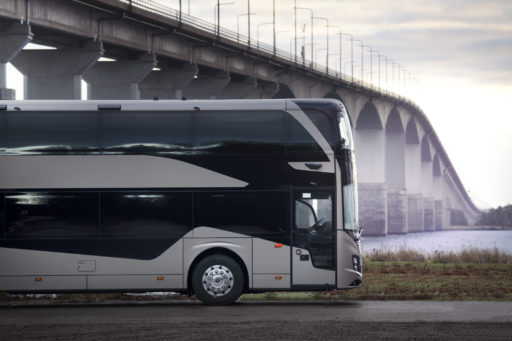 Volvo_9700DD Under the bridge